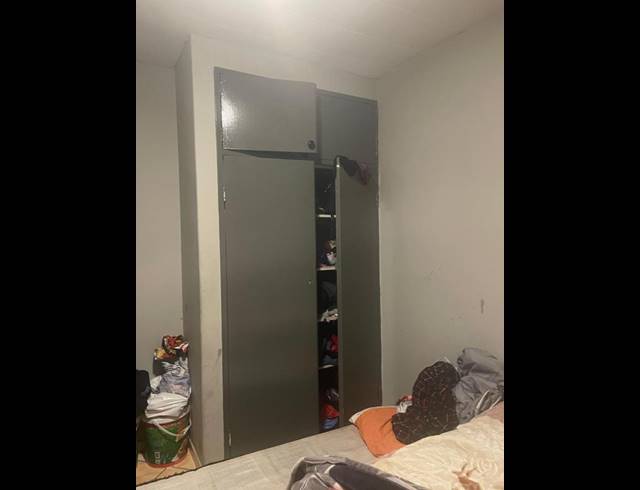 2 BEDROOM APARTMENT FOR SALE IN WYCHWOOD